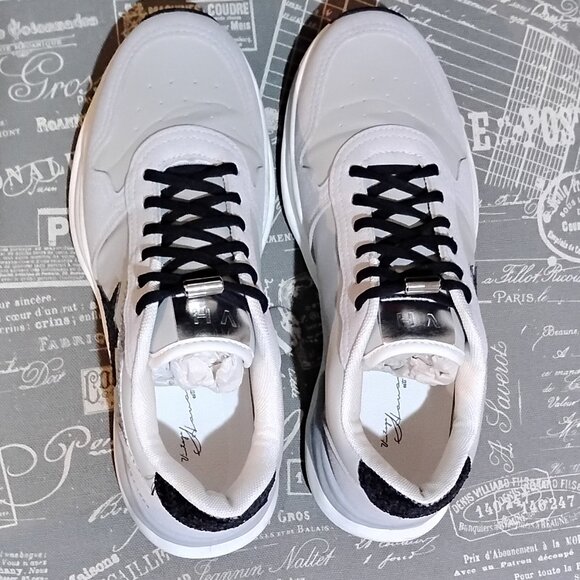 Vintage Havana Sneakers - Picture 4 of 6